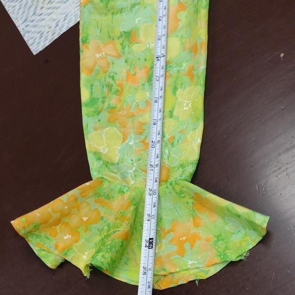 Made In House, Floral Vintage Vibrant Long Sleeve Dress in Green and Orange - Picture 16 of 16